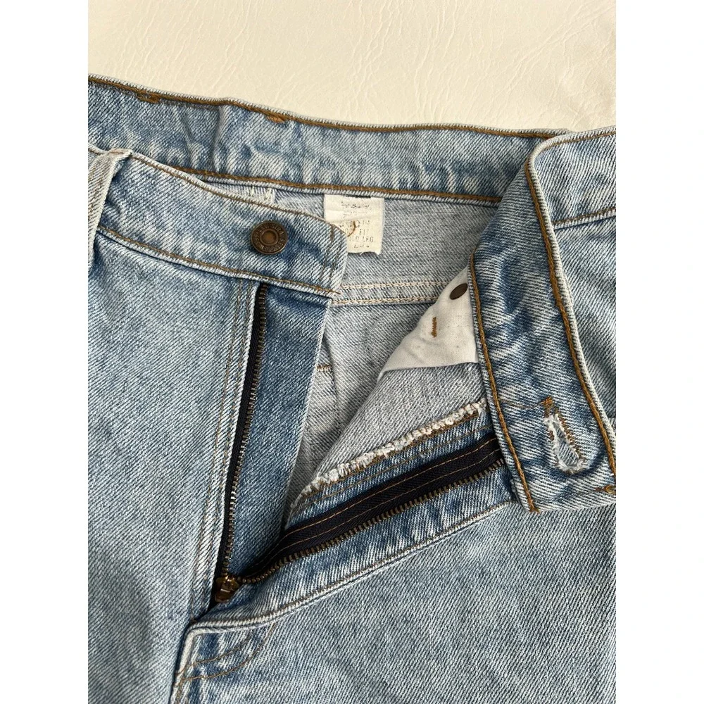 Vintage 90s Levis 560 Loose Fit Tapered Leg Jeans 29x34 Made in USA Light Wash